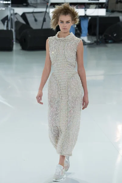Look 52
